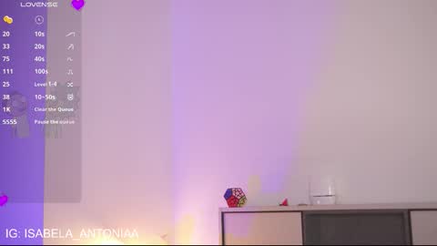    online show from October 2025 12:27:01 PM