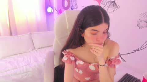 Snapshot of isabela_fiorelli chatting on March 2025 03:28:02 PM isabela_fiorelli online show from March 2025 03:28:02 PM
