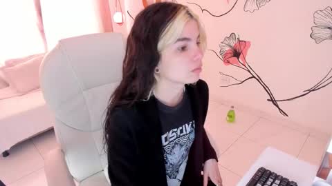 Snapshot of isabela_fiorelli chatting on September 2025 01:32:01 PM isabela_fiorelli online show from September 2025 01:32:01 PM