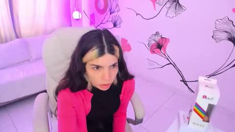 Snapshot of isabela_fiorelli chatting on November 2025 01:15:02 PM isabela_fiorelli online show from November 2025 01:15:02 PM