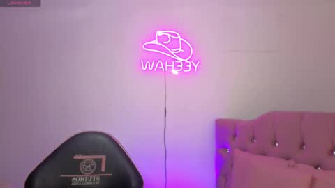 ISABELA  online show from April 2026 11:35:01 AM