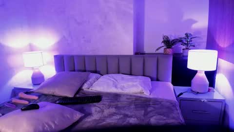 isabelastefano online show from September 2025 03:28:01 AM