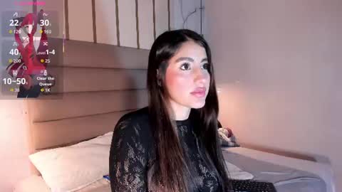 Snapshot of isabelastefano chatting on June 2026 03:18:02 AM isabelastefano online show from June 2026 03:18:02 AM