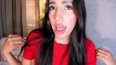 Snapshot of isabelastefano chatting on July 2026 03:53:01 AM isabelastefano online show from July 2026 03:53:01 AM