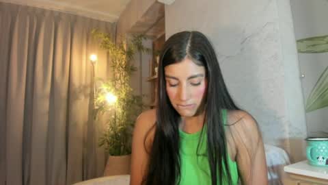 Snapshot of isabelastefano chatting on July 2026 03:44:01 AM isabelastefano online show from July 2026 03:44:01 AM