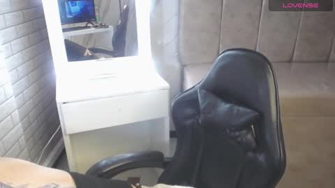 Hi Stream 800am to 200pm online show from March 2026 01:04:01 PM