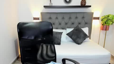 Snapshot of isabella_florez22 chatting on February 2025 12:03:02 PM Isabel florez online show from February 2025 12:03:02 PM