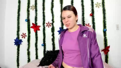 isabella_jaramillo online show from November 2025 12:55:01 PM