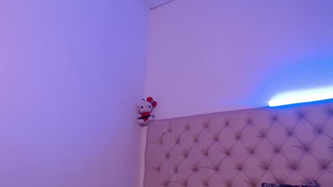 isabella_jazz online show from January 2025 09:40:01 PM