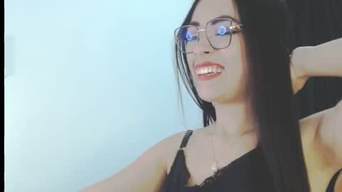 isabella_piercee online show from June 2026 11:15:02 PM