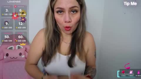 isabella_wish1 online show from October 2025 01:22:02 PM