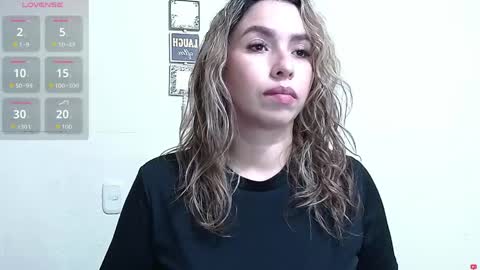 Snapshot of isabellaa_smith03 chatting on April 2026 05:29:01 AM isabellaa_smith03 online show from April 2026 05:29:01 AM