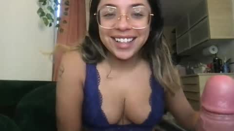 isabellaelizabeth online show from July 2026 04:46:01 PM