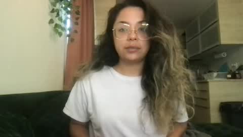 isabellaelizabeth online show from July 2026 05:38:02 PM