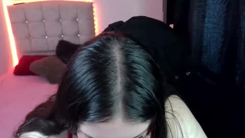 Isa Overkill online show from March 2026 12:16:01 PM