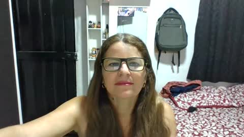 Snapshot of isabellawouti chatting on August 2026 04:11:02 AM isabella online show from August 2026 04:11:02 AM