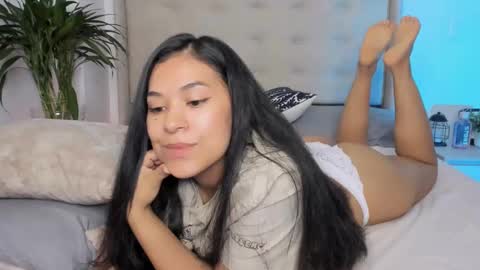 Isabelle Diaz online show from February 2025 09:53:01 AM