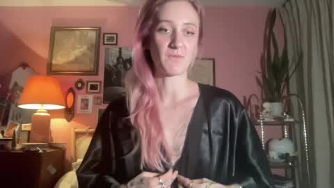 Isabel  online show from August 2026 02:54:01 AM