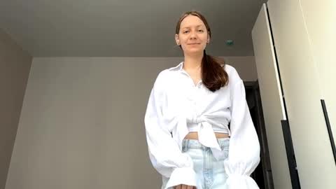 Snapshot of isabelvonseeger chatting on April 2026 01:16:02 PM I am Maxine ntmu online show from April 2026 01:16:02 PM