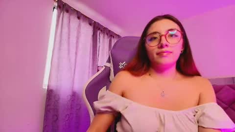 ISABELLA online show from February 2026 08:45:02 PM