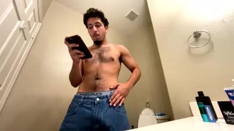 Snapshot of isaiahmarin420 chatting on July 2026 08:34:01 AM Kxshking online show from July 2026 08:34:01 AM