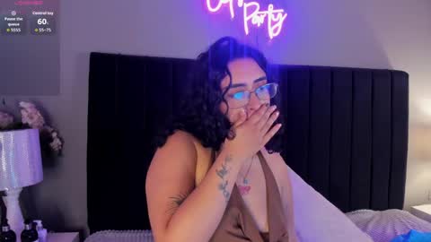 Snapshot of isaxcurves chatting on May 2026 09:01:02 PM Isabela Isa for lovers online show from May 2026 09:01:02 PM