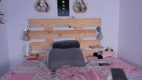 ishabellalopez online show from January 2025 02:47:01 AM