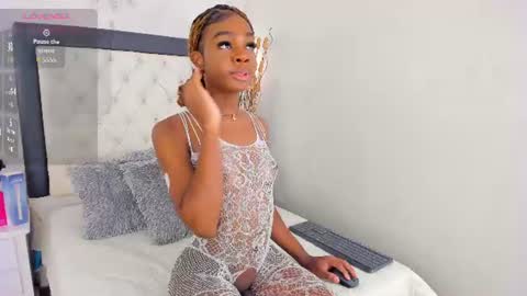 Snapshot of isisbrown_ chatting on July 2026 03:00:02 PM ISIS online show from July 2026 03:00:02 PM