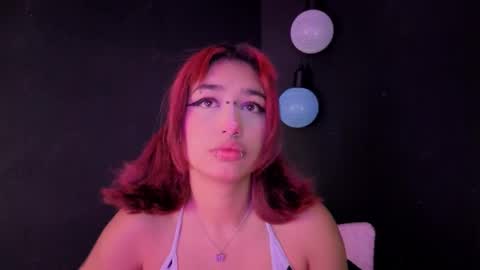 Snapshot of isisjones18 chatting on September 2025 05:20:01 AM Isisjones18 online show from September 2025 05:20:01 AM