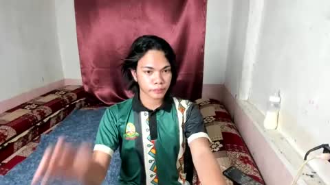 isla_flame_ online show from August 2026 12:43:02 PM