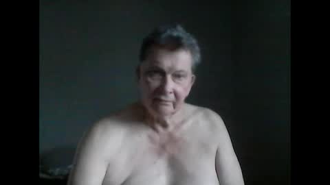 island625103 online show from February 2025 09:02:01 PM