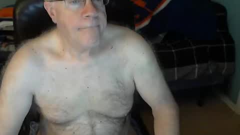 islesman22 online show from December 2024 11:09:01 AM