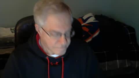 islesman22 online show from January 2025 02:22:01 AM