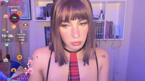 Snapshot of issa_latin chatting on October 2025 05:03:02 AM INSTAGRAM issabella18   TWITTER issa latin online show from October 2025 05:03:02 AM