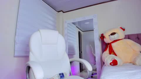 Isa  online show from February 2025 08:57:01 AM