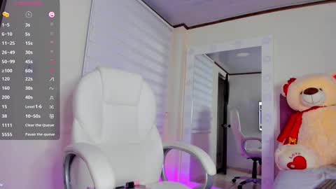 Isa  online show from September 2025 10:45:01 PM