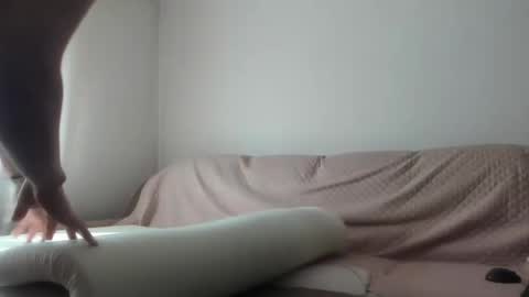 Snapshot of issabelle_69 chatting on April 2026 06:07:02 AM Issabelle online show from April 2026 06:07:02 AM