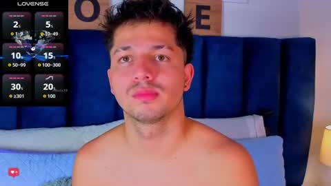 Snapshot of issac_james chatting on June 2026 06:01:01 AM Issac online show from June 2026 06:01:01 AM