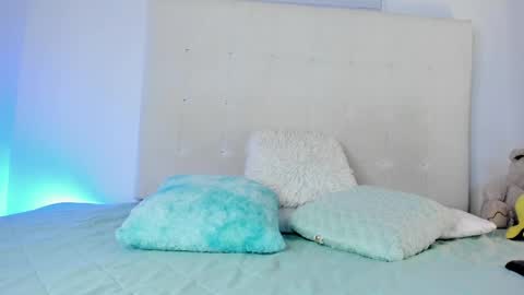 Snapshot of itahisa_cute chatting on March 2026 10:37:02 AM itahisa online show from March 2026 10:37:02 AM