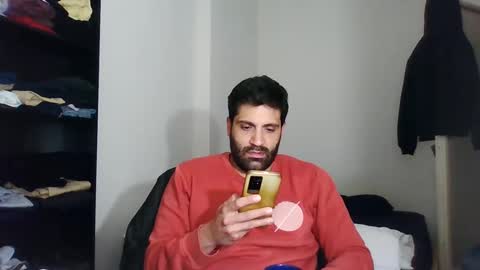 Snapshot of italianboybcn chatting on March 2025 07:01:02 AM italianboybcn online show from March 2025 07:01:02 AM