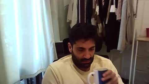 italianboybcn online show from November 2025 07:38:02 AM