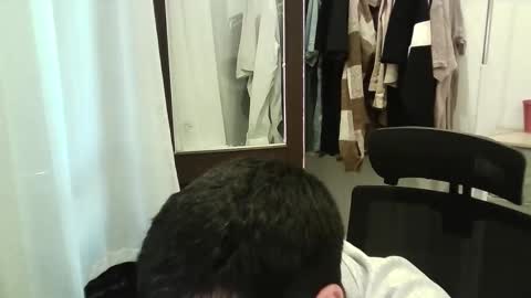 italianboybcn online show from November 2025 09:26:02 AM