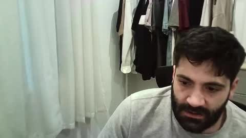 italianboybcn online show from January 2026 08:30:01 AM