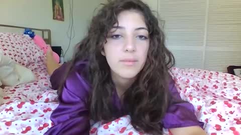 Snapshot of italiankittyx chatting on May 2026 03:50:02 PM ItalianKitty online show from May 2026 03:50:02 PM