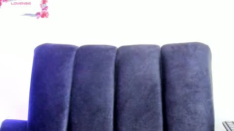 Snapshot of its__angelica_ chatting on December 2024 09:34:02 PM Angelica online show from December 2024 09:34:02 PM