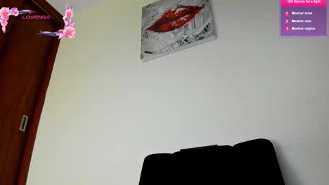 Snapshot of its__angelica_ chatting on March 2025 07:03:02 PM Angelica online show from March 2025 07:03:02 PM