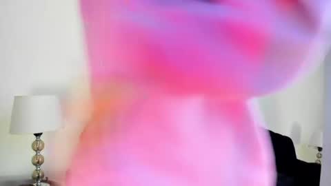 Snapshot of its__angelica_ chatting on May 2026 06:03:01 PM Angelica online show from May 2026 06:03:01 PM