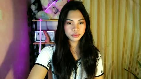 its_chloe20 online show from June 2026 04:41:01 PM