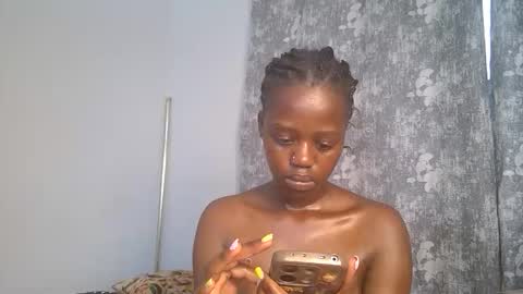 Snapshot of its_crystal1 chatting on May 2026 05:01:02 AM crystal online show from May 2026 05:01:02 AM