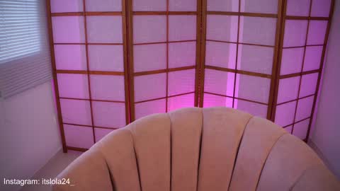   online show from January 2025 11:32:02 AM